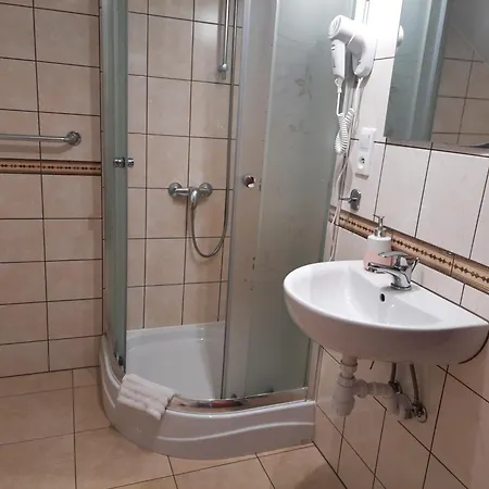 Pawel Z Balia I Jacuzzi ホームステイ カルパッチ